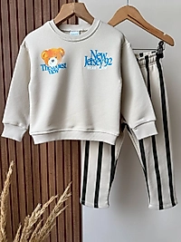 Çizgili Pantolonlu İkili Takım