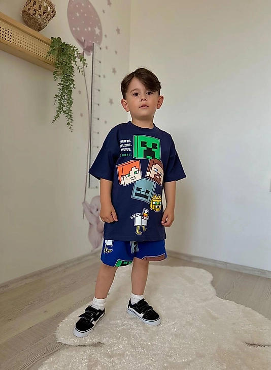 Minecraft Şortlu Takım