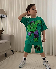 Hulk şortlu ikili takım