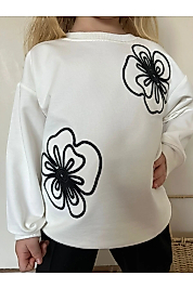 Beyaz Çiçek Detaylı Sweat